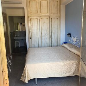 Camera con letto king size
